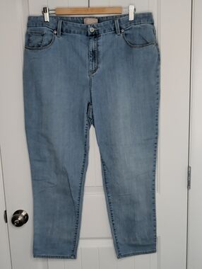 Chico's Light Blue Women's Jeans Size 2.5 Ankle (L/14) Denim